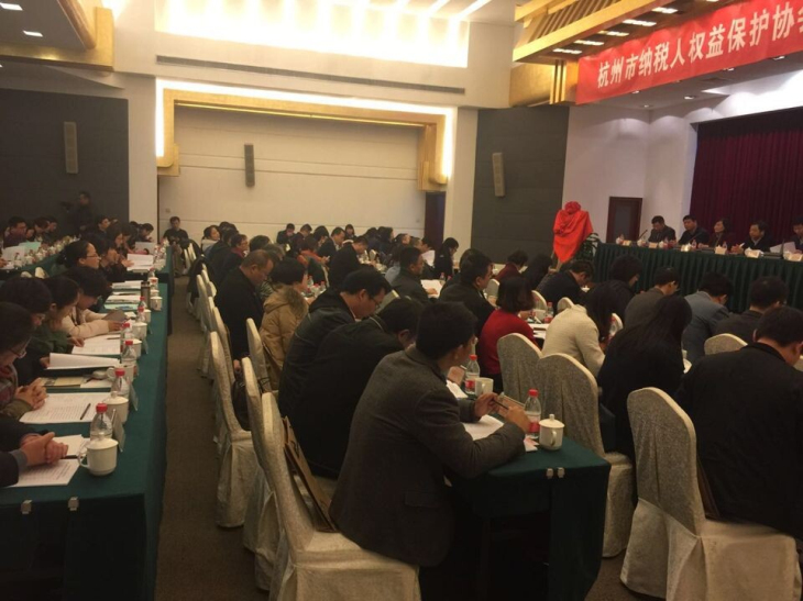 问鼎游戏娱乐平台