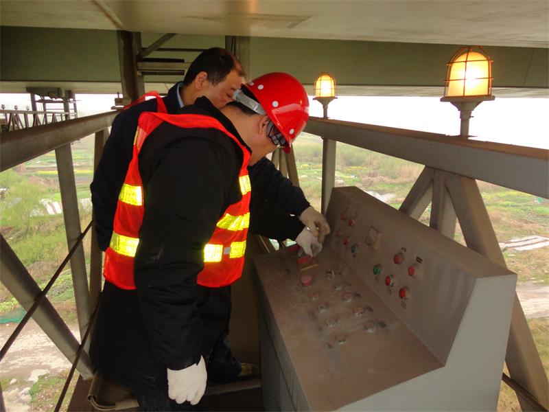 问鼎游戏娱乐平台