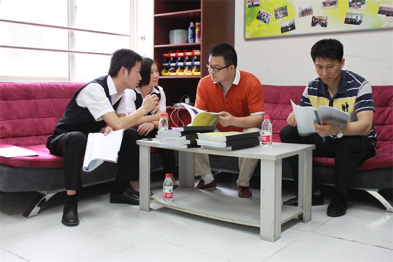 问鼎游戏娱乐平台