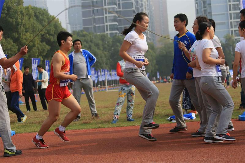 问鼎游戏娱乐平台