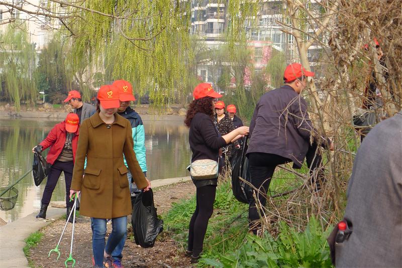 问鼎游戏娱乐平台