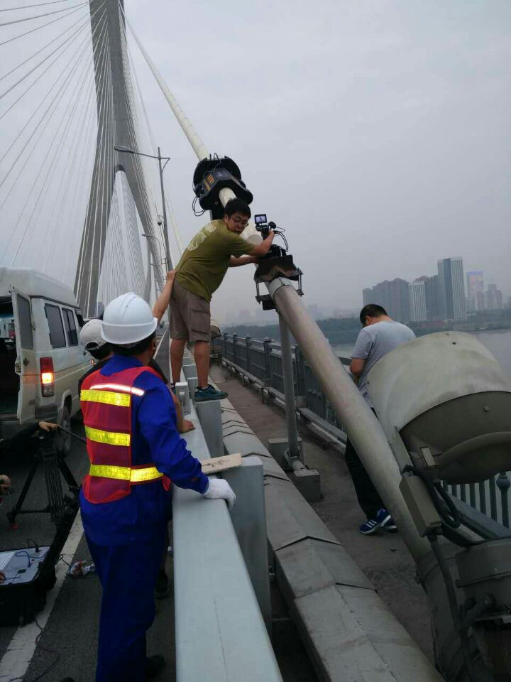 问鼎游戏娱乐平台