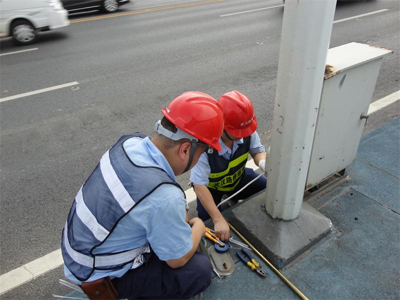 问鼎游戏娱乐平台