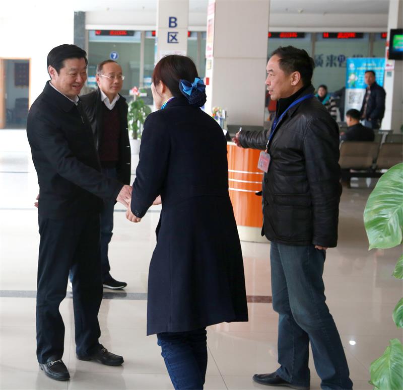 问鼎游戏娱乐平台