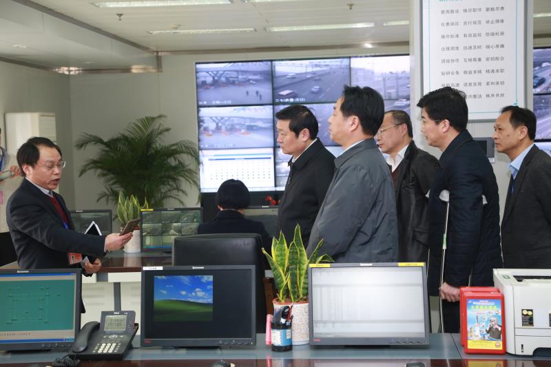 问鼎游戏娱乐平台