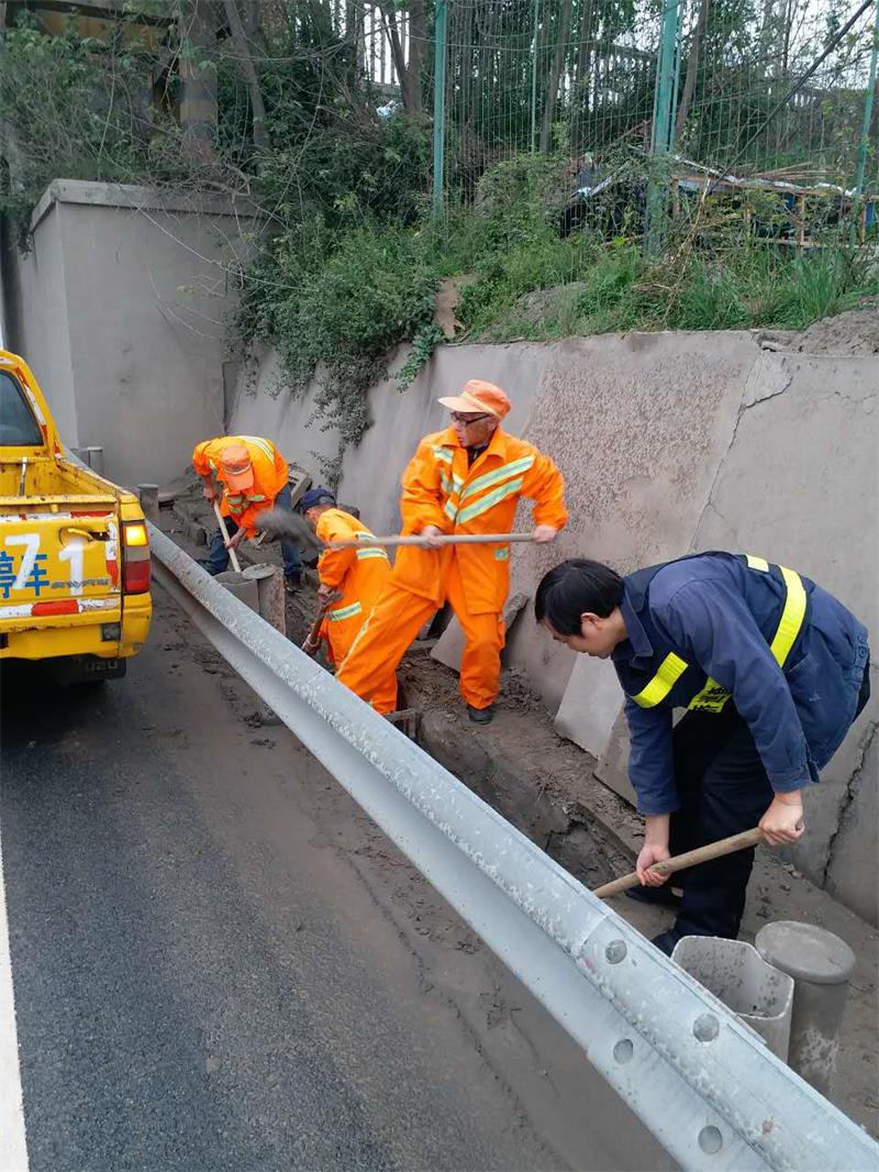 问鼎游戏娱乐平台