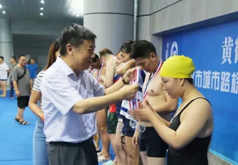 问鼎游戏娱乐平台