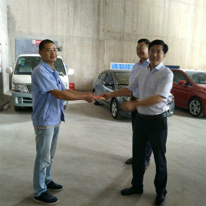 问鼎游戏娱乐平台