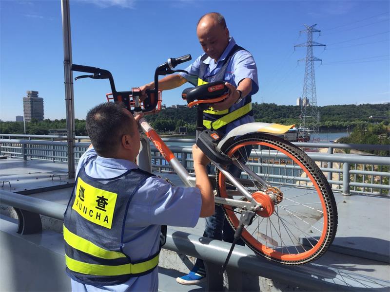 问鼎游戏娱乐平台