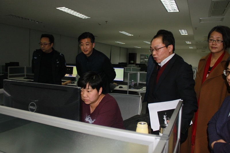 问鼎游戏娱乐平台