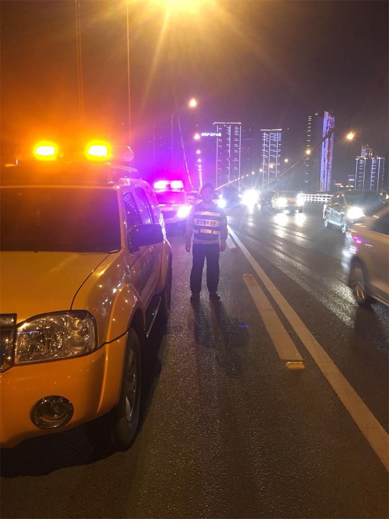 问鼎游戏娱乐平台