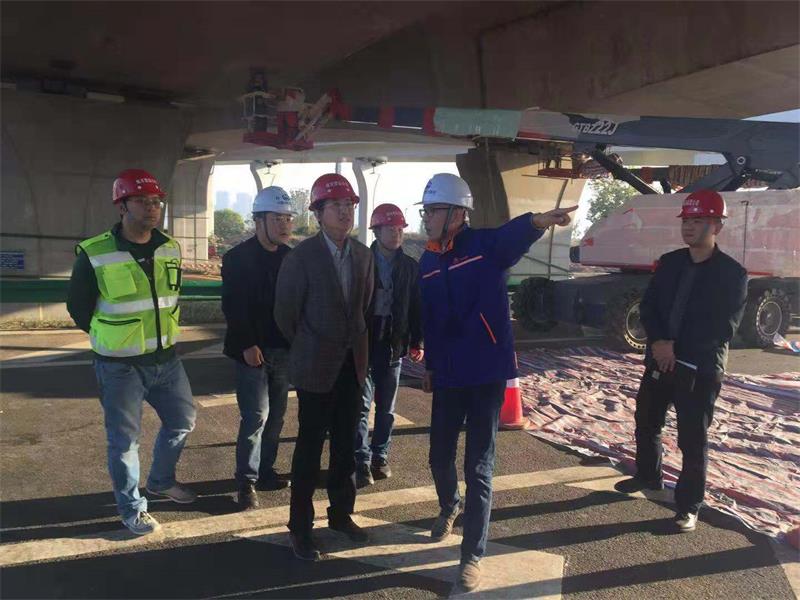 问鼎游戏娱乐平台