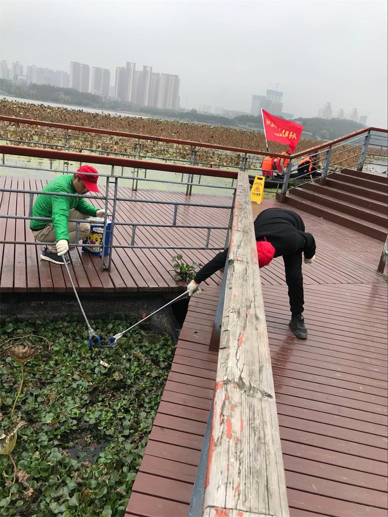 问鼎游戏娱乐平台