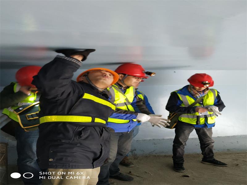 问鼎游戏娱乐平台