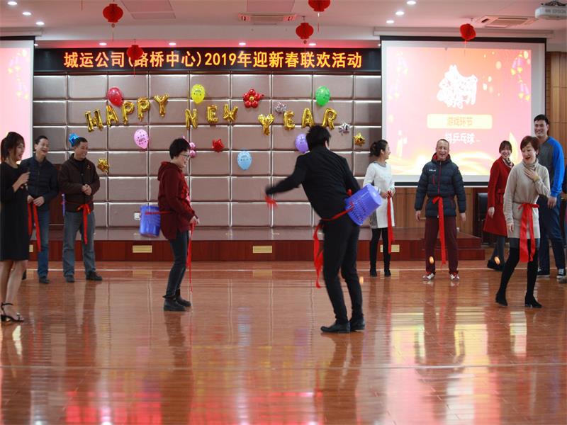 问鼎游戏娱乐平台