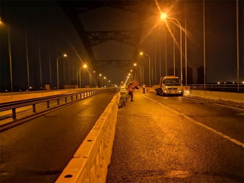 问鼎游戏娱乐平台