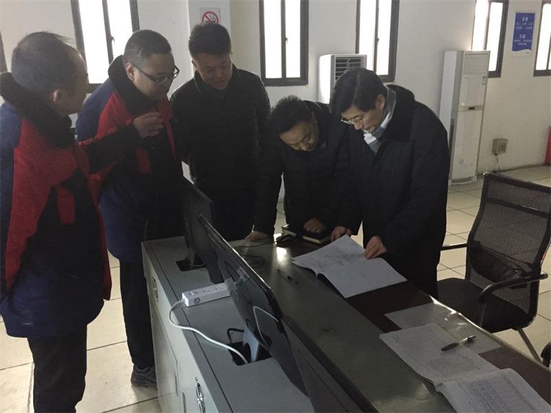 问鼎游戏娱乐平台