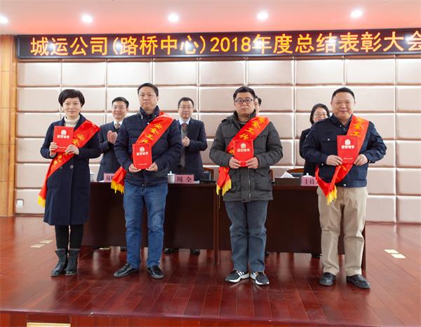 问鼎游戏娱乐平台