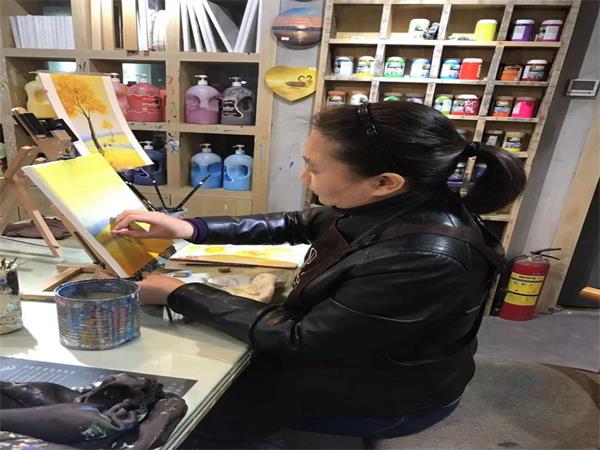 问鼎游戏娱乐平台