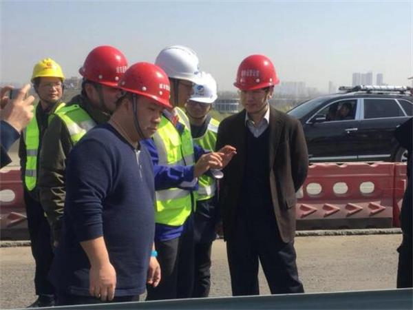 问鼎游戏娱乐平台