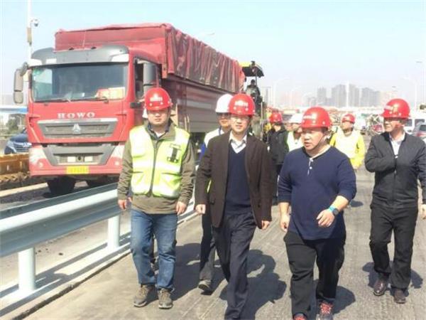 问鼎游戏娱乐平台