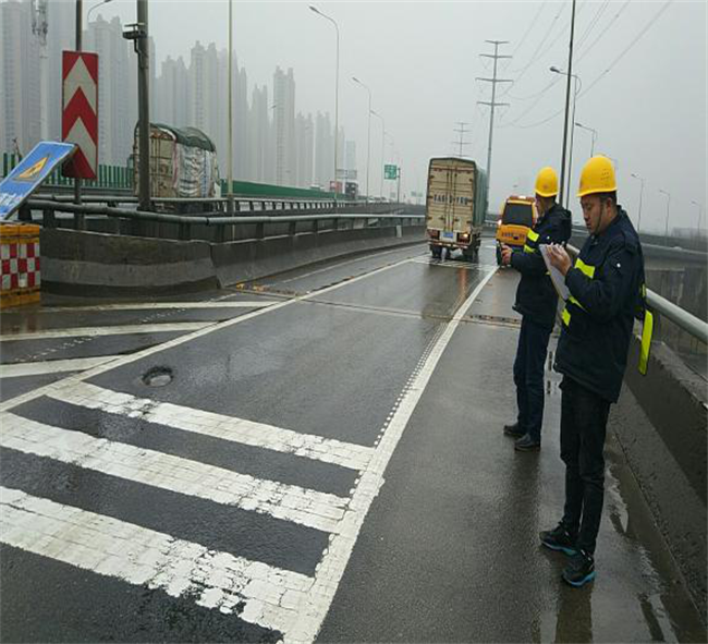 问鼎游戏娱乐平台