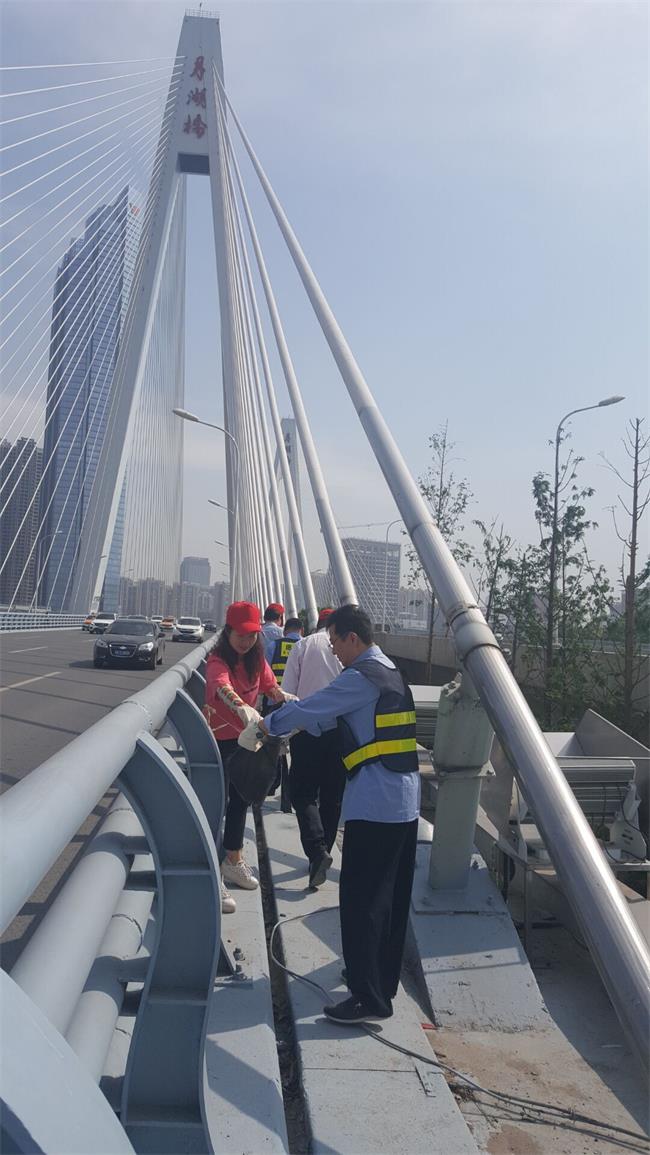 问鼎游戏娱乐平台