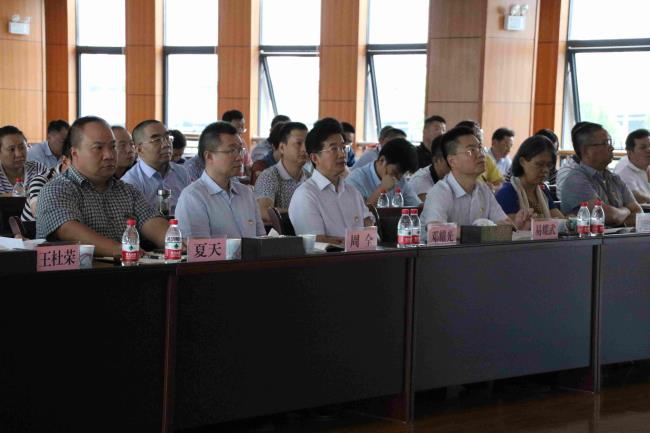 问鼎游戏娱乐平台