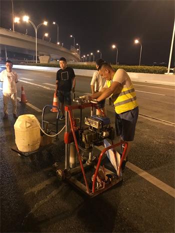 问鼎游戏娱乐平台