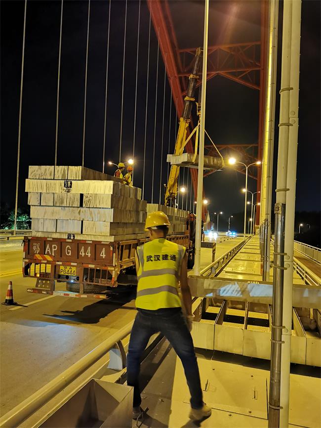 问鼎游戏娱乐平台