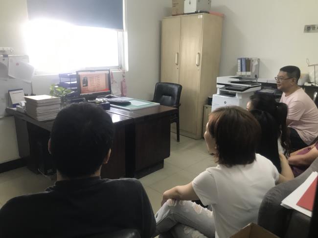 问鼎游戏娱乐平台