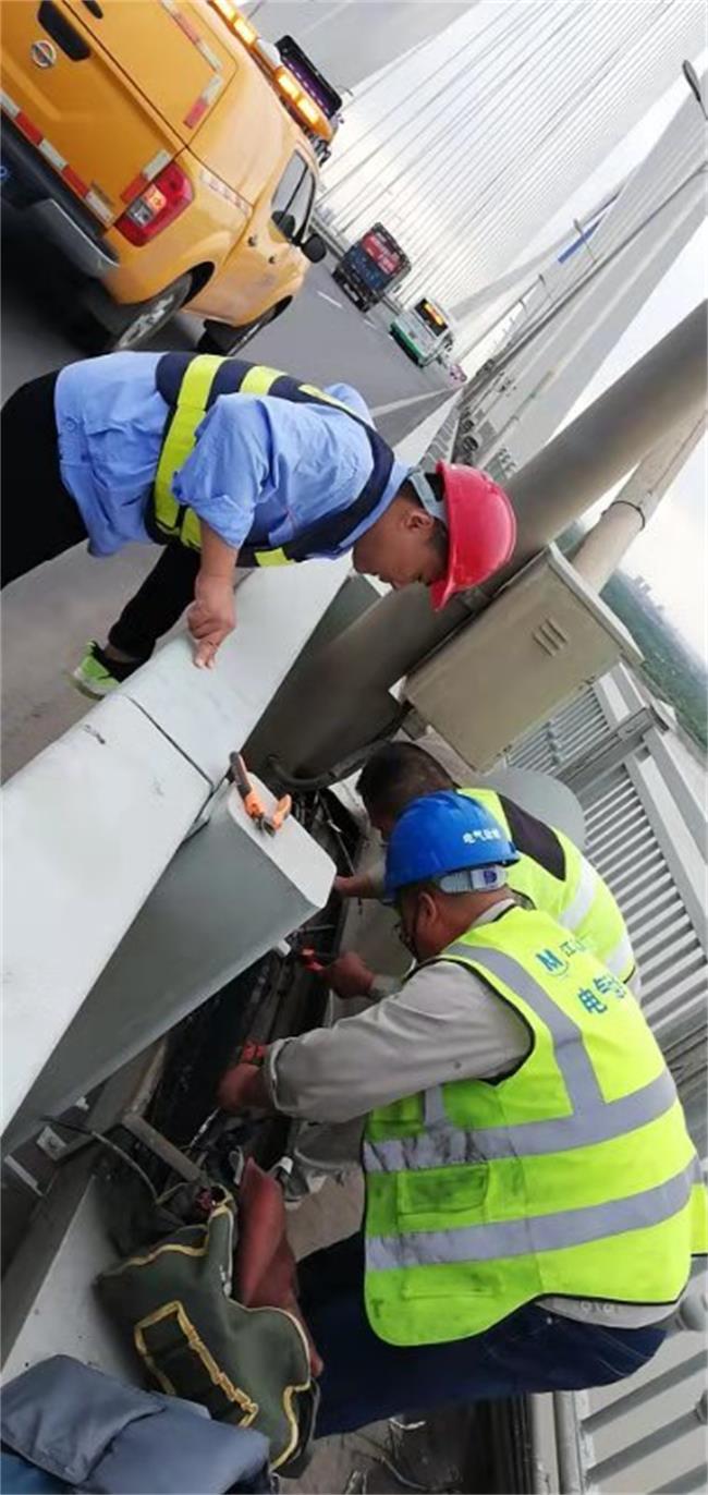 问鼎游戏娱乐平台