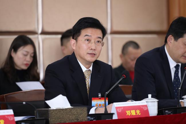 问鼎游戏娱乐平台