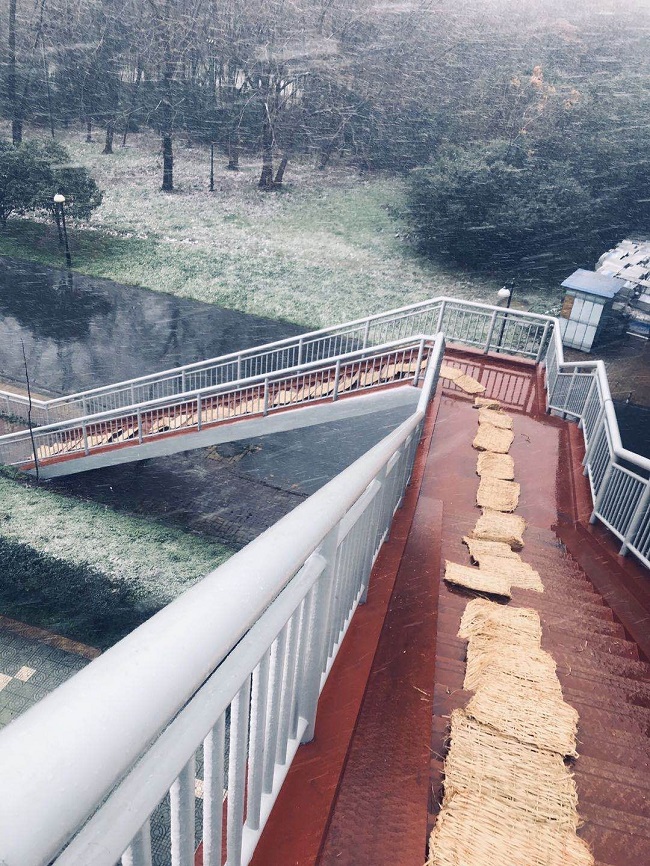 问鼎游戏娱乐平台