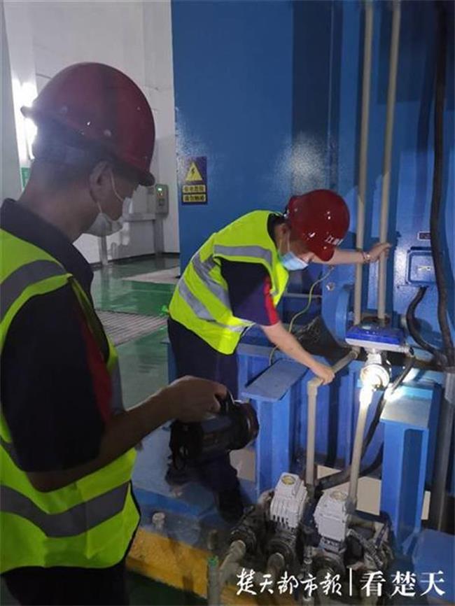 问鼎游戏娱乐平台