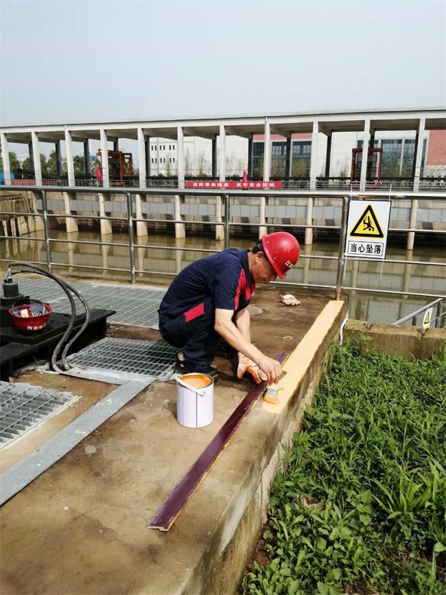 问鼎游戏娱乐平台