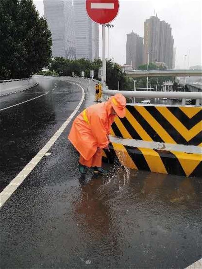 问鼎游戏娱乐平台