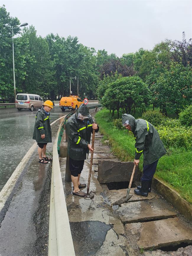 问鼎游戏娱乐平台