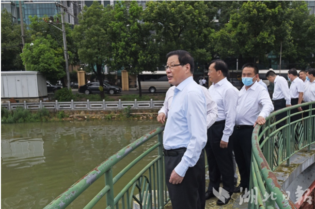 问鼎游戏娱乐平台