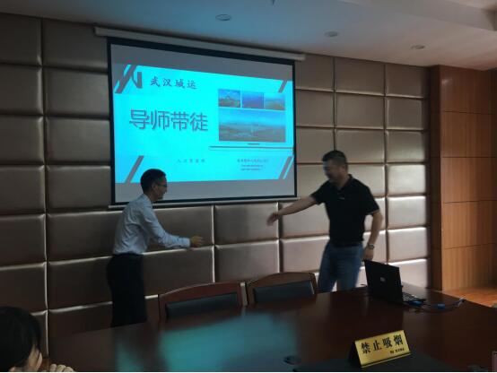 问鼎游戏娱乐平台