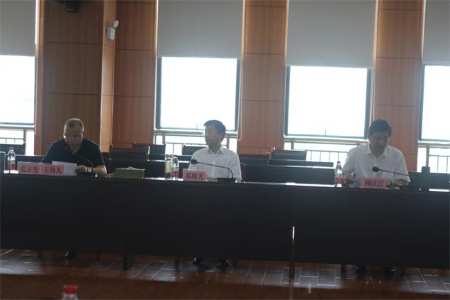 问鼎游戏娱乐平台