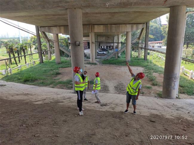 问鼎游戏娱乐平台