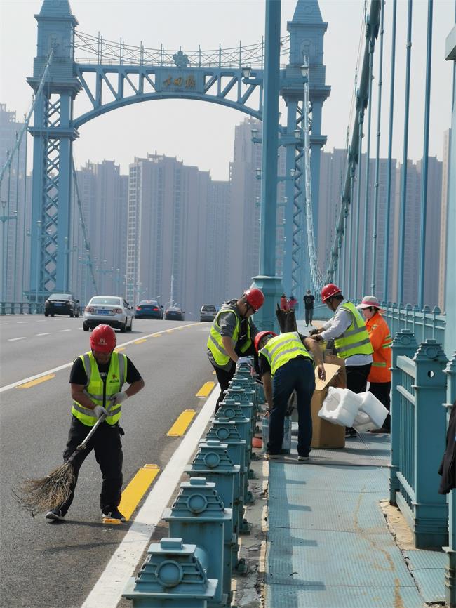 问鼎游戏娱乐平台