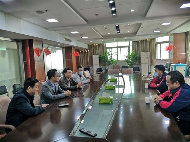 问鼎游戏娱乐平台