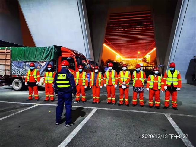 问鼎游戏娱乐平台