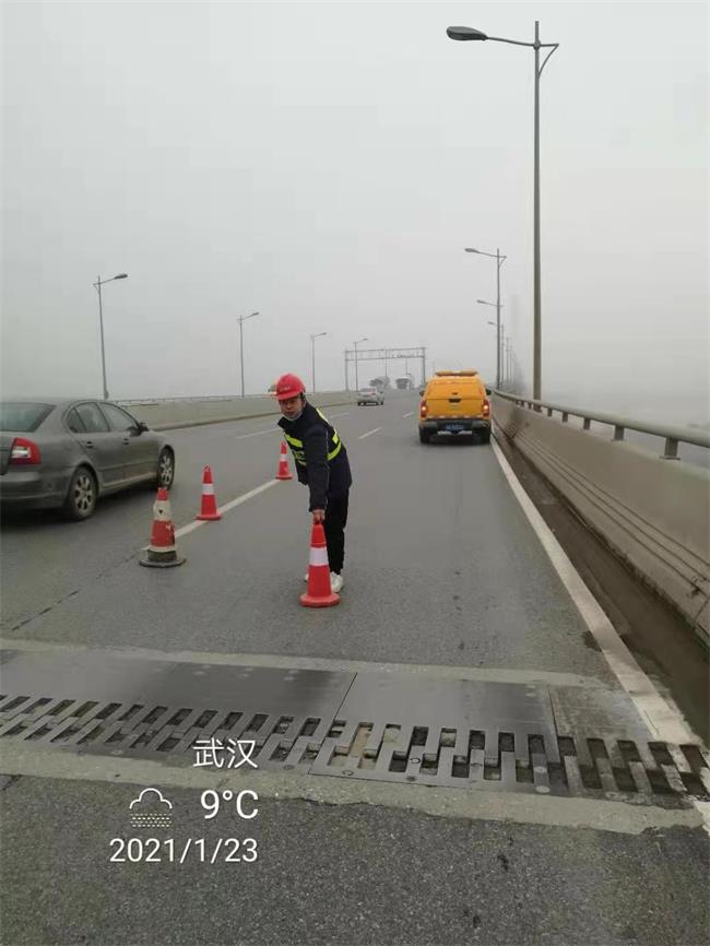 问鼎游戏娱乐平台