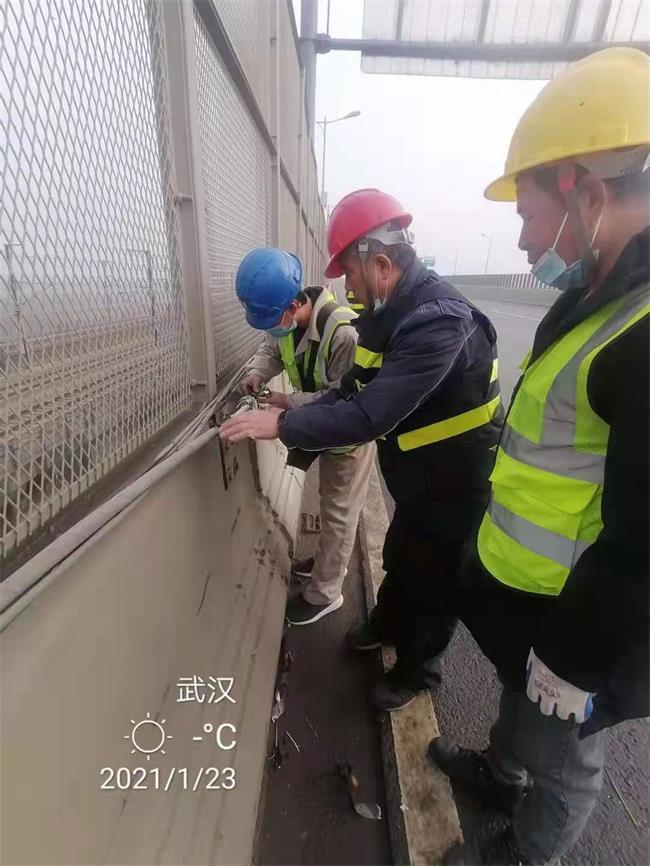 问鼎游戏娱乐平台