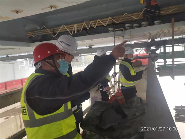 问鼎游戏娱乐平台