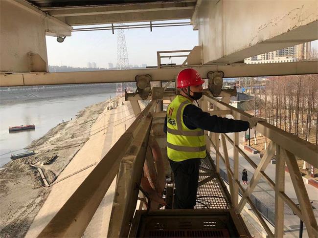 问鼎游戏娱乐平台