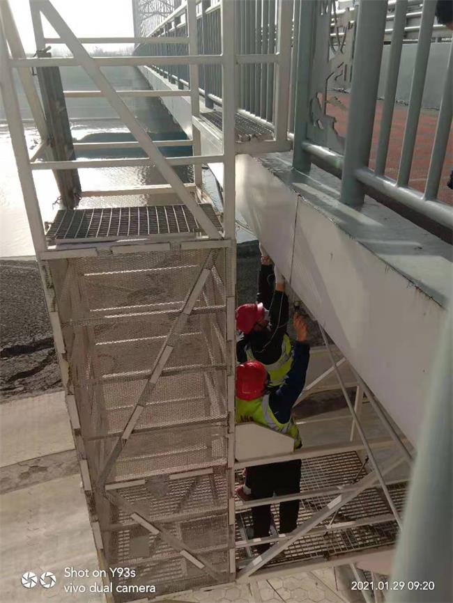 问鼎游戏娱乐平台